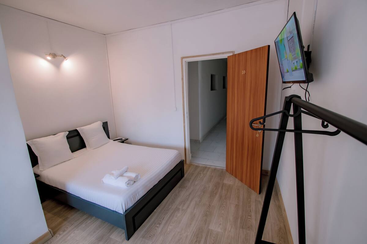 Kamar Double | Wi-Fi gratis