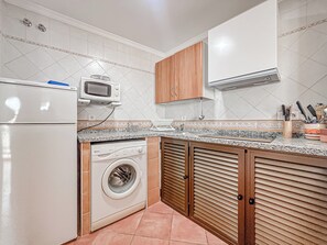 Apartment, 2 Bedrooms, Smoking, Patio | Laundry - Bright 2-bedroom Apartment With Private Patio and Communal Roof Terrace in Centr (Nerja)