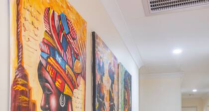 Room-elegant Hampton-style Retreat , Tra