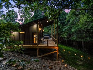 Exterior - Luxury Hocking Escape for 2! Hot Tub, New Listing! (Logan)