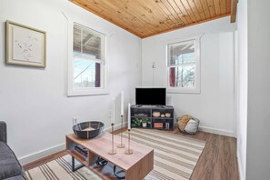 TV - New Listing! Cozy Couples Cabin, Hot Tub, Fire Pit (Logan)