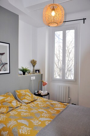 1 bedroom, WiFi, bed sheets