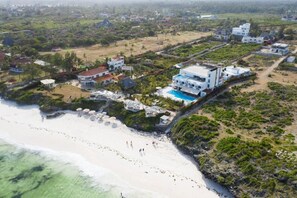 Front of property - Visiwa Beach Resort (Watamu)