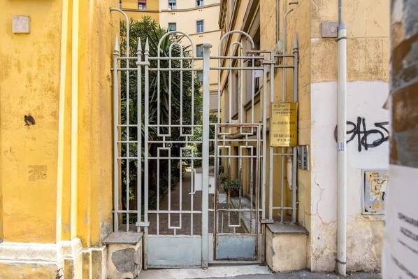 Exterior - Roma private rooms Vatican City (Rome)