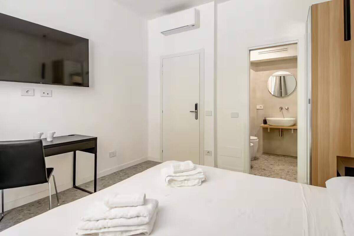 Chambre Confort Double ou avec lits jumeaux, 1 grand lit, coin cuisine