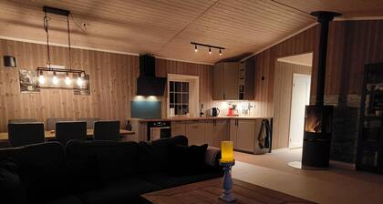 Cabin 23, bed linen included. Close to Kvitfjell and Hunderfossen!