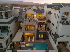 House, Multiple Bedrooms | Exterior