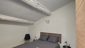 Uklassifisert bilde, 3 av 10, knapp