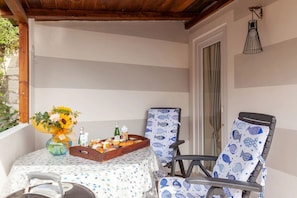Apartamento família, 1 quarto (Casa Fra Gli Ulivi with Pool -) | Sala de jantar