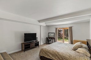 3 chambres, bureau, accès Internet, draps fournis