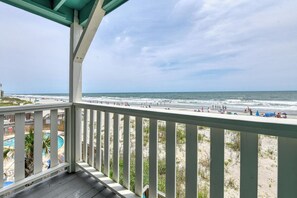 Property grounds - Sea Watch VII 204 - 2 Bedroom 2 Bath Oceanfront Condo (Garden City Beach)