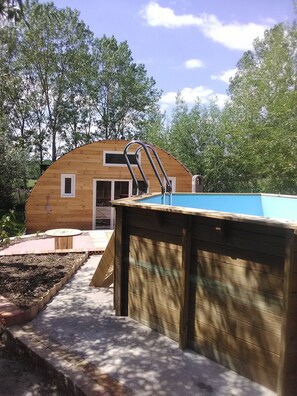 Pool - Unusual wooden dome / In the heart of nature with swimming pool and Jacuzzi !!! (Fossès-et-Baleyssac)