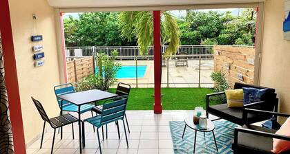 Charming studio in the very pleasant district of Orient Bay