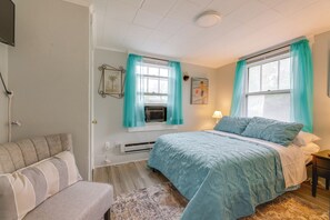 House (3 Bedrooms) | Interior - 3 Mi to Dtwn: Dog-friendly Retreat in Dayton (Dayton)