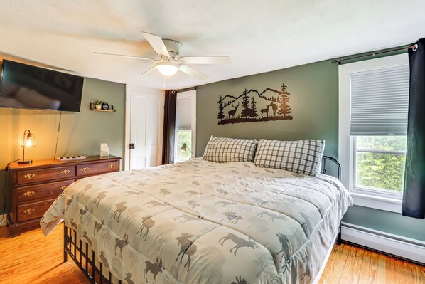 Apartment (2 Bedrooms) | Interior - Walk to Saylors Lake: Townhome w/ Shared Perks! (Saylorsburg)