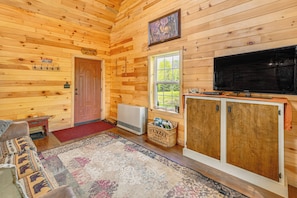 House (1 Bedroom) | Interior - Escape to Nature: Secluded Mcdonough Cabin! (McDonough)