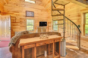 House (1 Bedroom) | Interior