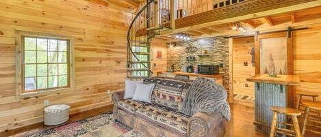 House (1 Bedroom) | Front of property