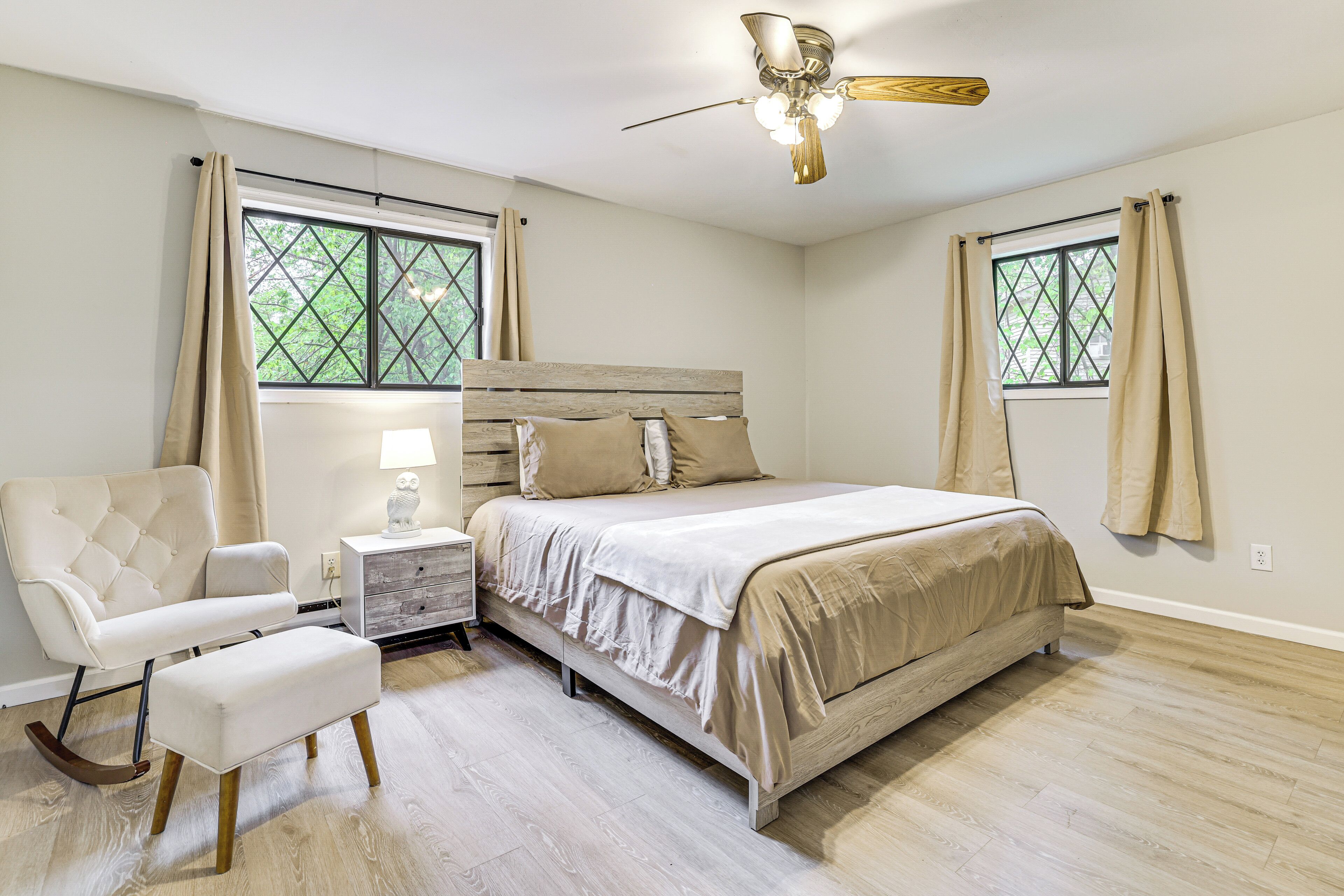 House (3 Bedrooms) | Interior