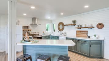 Rumah (4 Bedrooms) | Interior