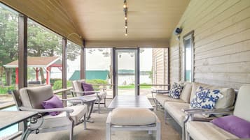 Rumah (5 Bedrooms) | Interior