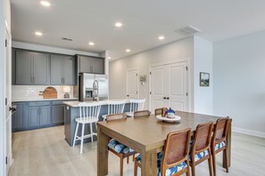 Apartment (3 Bedrooms) | Interior - Dock Access: Family-friendly Lake Greenwood Gem! (Greenwood)