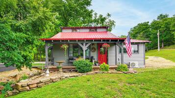 House (2 Bedrooms) | Front of property