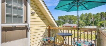 10 Mi to Mobile Bay: Family Apt in Silverhill!
