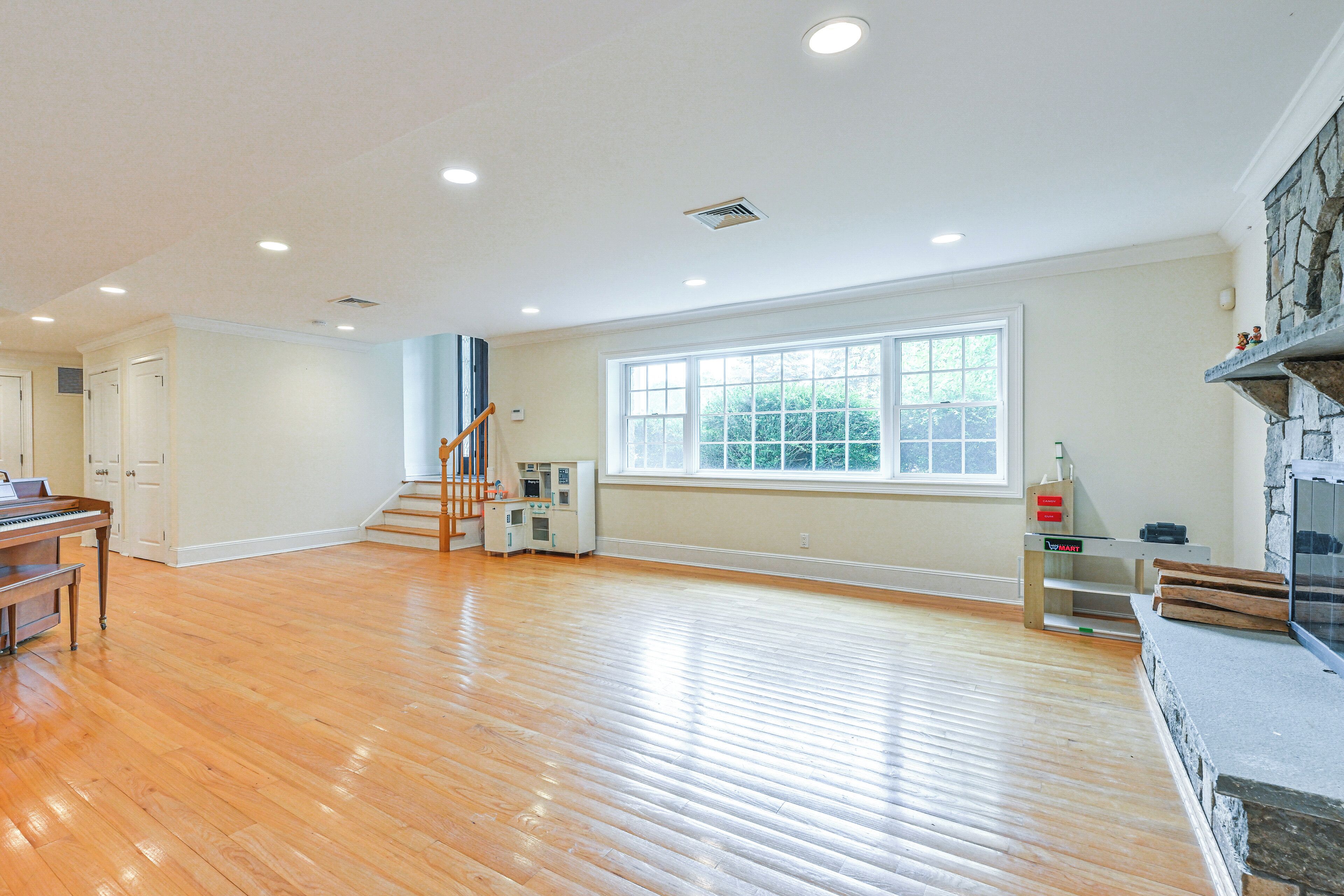 Maison (Multiple Bedrooms) | Intérieur