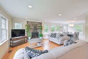 House (Multiple Bedrooms) | Interior