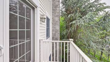 Casa (Multiple Bedrooms) | Interior