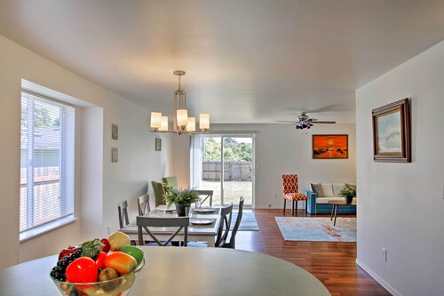 Central Tacoma Escape < 2 Mi From The Tacoma Dome!