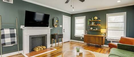 Apartment (2 Bedrooms) | Front of property