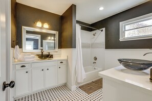 Apartment (2 Bedrooms) | Interior - Condo 2 Mi to Houston Zoo & Museum District! (Houston)