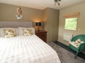 1 bedroom, individually decorated, individually furnished, free WiFi