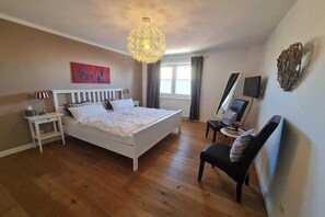 2 間睡房、可攜式嬰兒床、免費 Wi-Fi