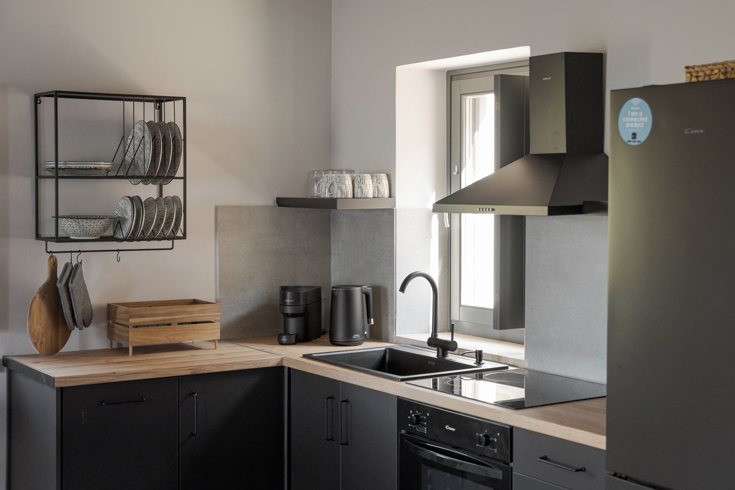 Exclusive Villa, Sea View | Private kitchen | Espresso maker, full-size fridge, microwave, oven