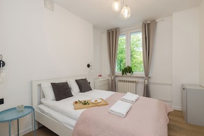 2 habitaciones, tabla de planchar con plancha y wifi gratis