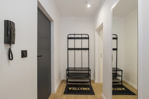 2 habitaciones, tabla de planchar con plancha y wifi gratis