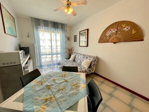 Dining room - Seaside Apartment With Balcony (Caorle)