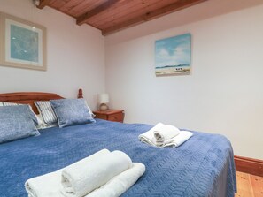 4 makuuhuonetta, yksilöllisesti sisustettu, yksilöllisesti kalustettu