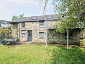 Outdoor dining - The Cottage (St Ives)