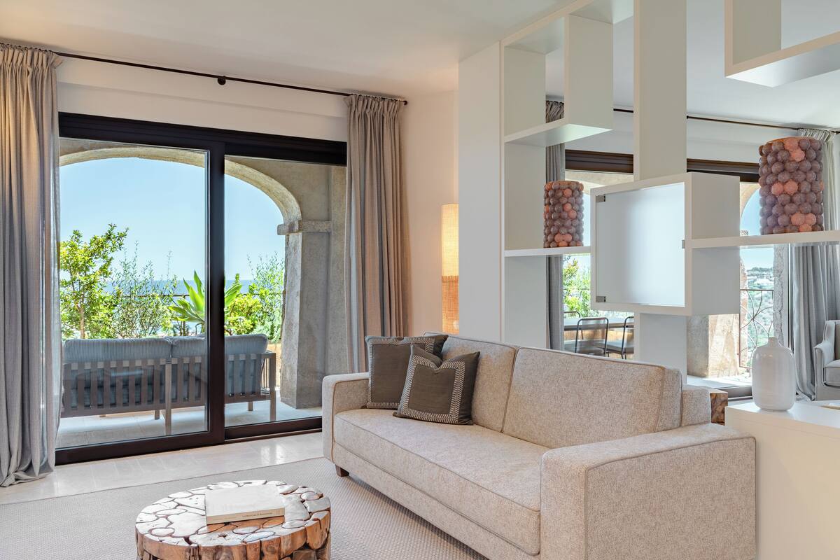 Comfort Apartment, 2 Bedrooms | Living area