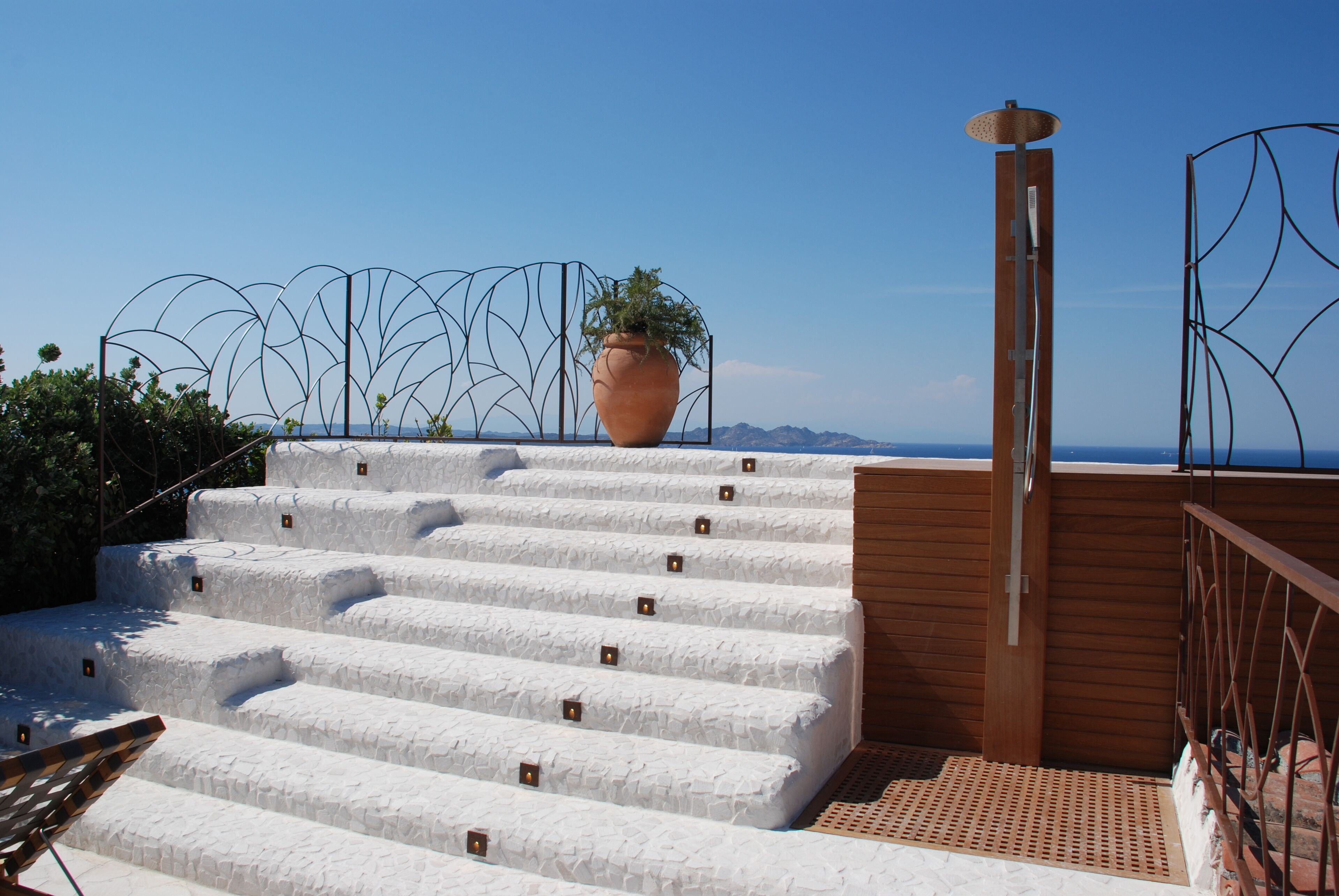 Signature-Suite, 3 Schlafzimmer, Meerblick, Executive-Etage | Terrasse/Patio