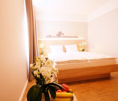 Classic Double Room | In-room safe, soundproofing, free WiFi