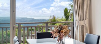 Tui Retreat with Breathtaking Views