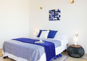 3 camere, ferro/asse da stiro, Wi-Fi gratuito