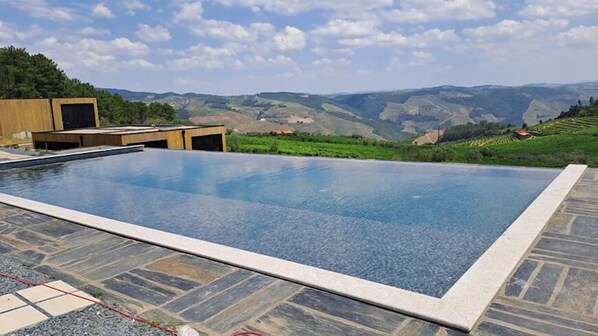 12 outdoor pools - Five Sabrosa Senses (Sabrosa)