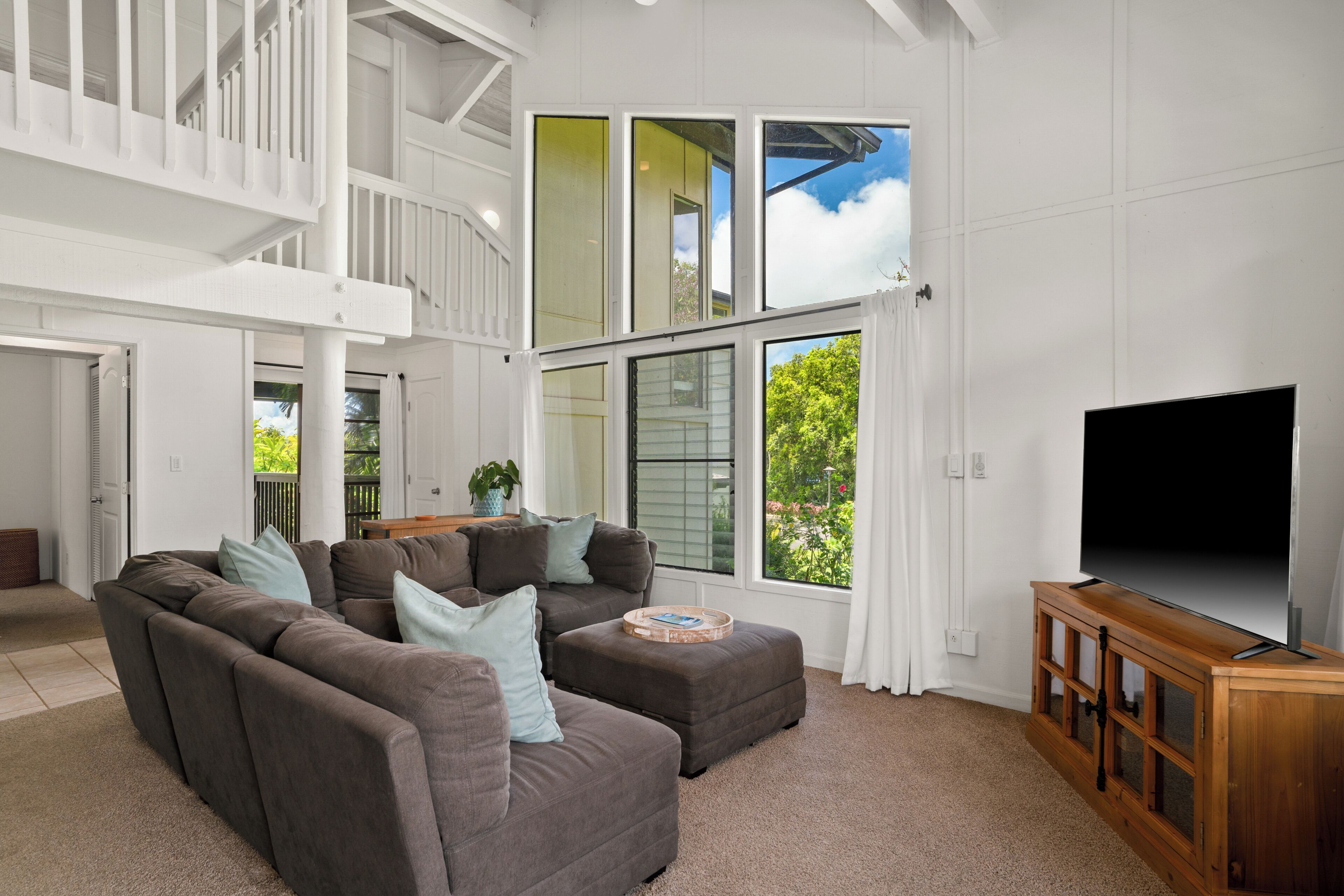 Summer Deal Princeville Condo Sleeps 8 With Pool And Beach Access - Kauai, HI