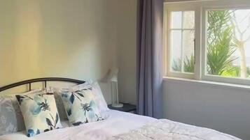5 chambres, bureau, fer et planche Ă repasser, Wi-Fi gratuit
